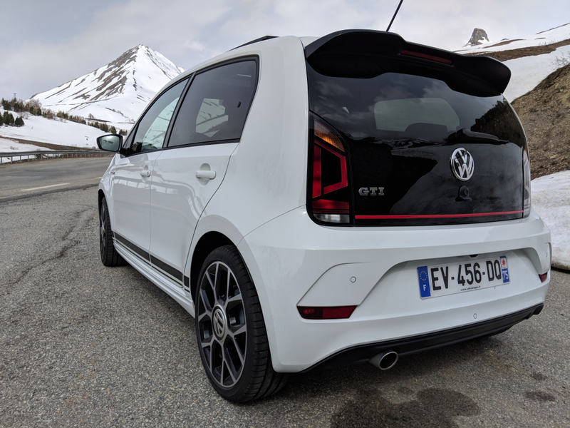 Illustration for article titled The 2018 Volkswagen Up GTI Is As Fun As Tiny Cars Get
